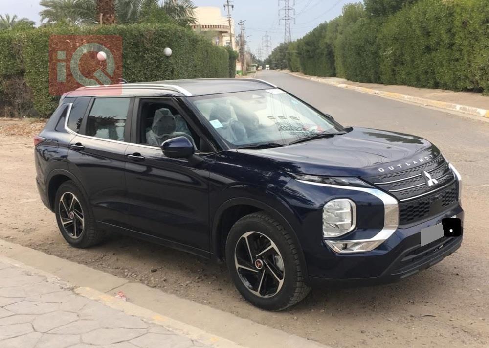 ميتسوبيشي اوتلاندر